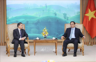 PM receives outgoing Lao ambassador